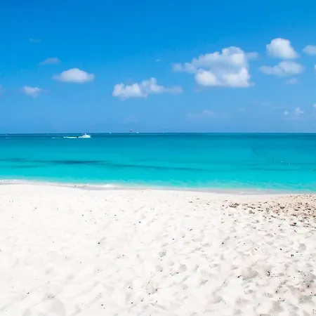 Grace Bay Place Hotel